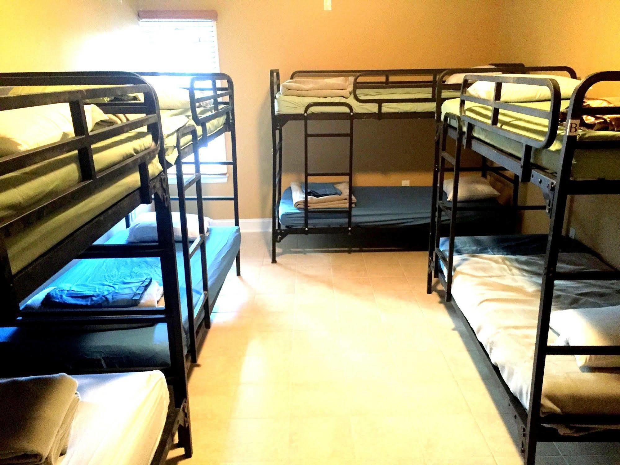 Dc International Hostel 2 วอชิงตัน ภายนอก รูปภาพ